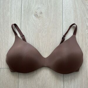 SKIMS WIRELESS FORM PUSH-UP PLUNGE BRA